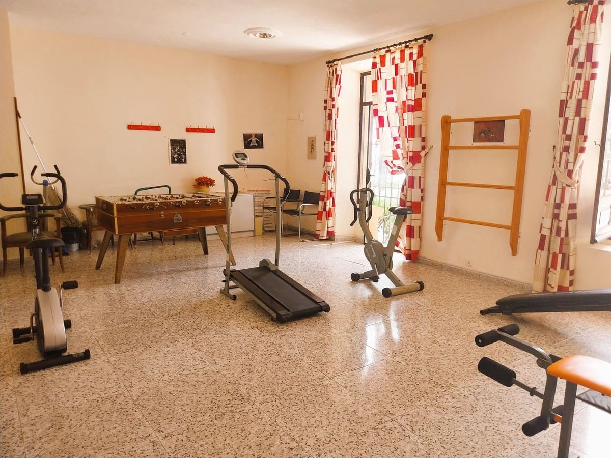 2 Zimmer Apartment zu verkaufen in Calahonda mit Pool Garage - 475.000 € (Ref: 9237709)