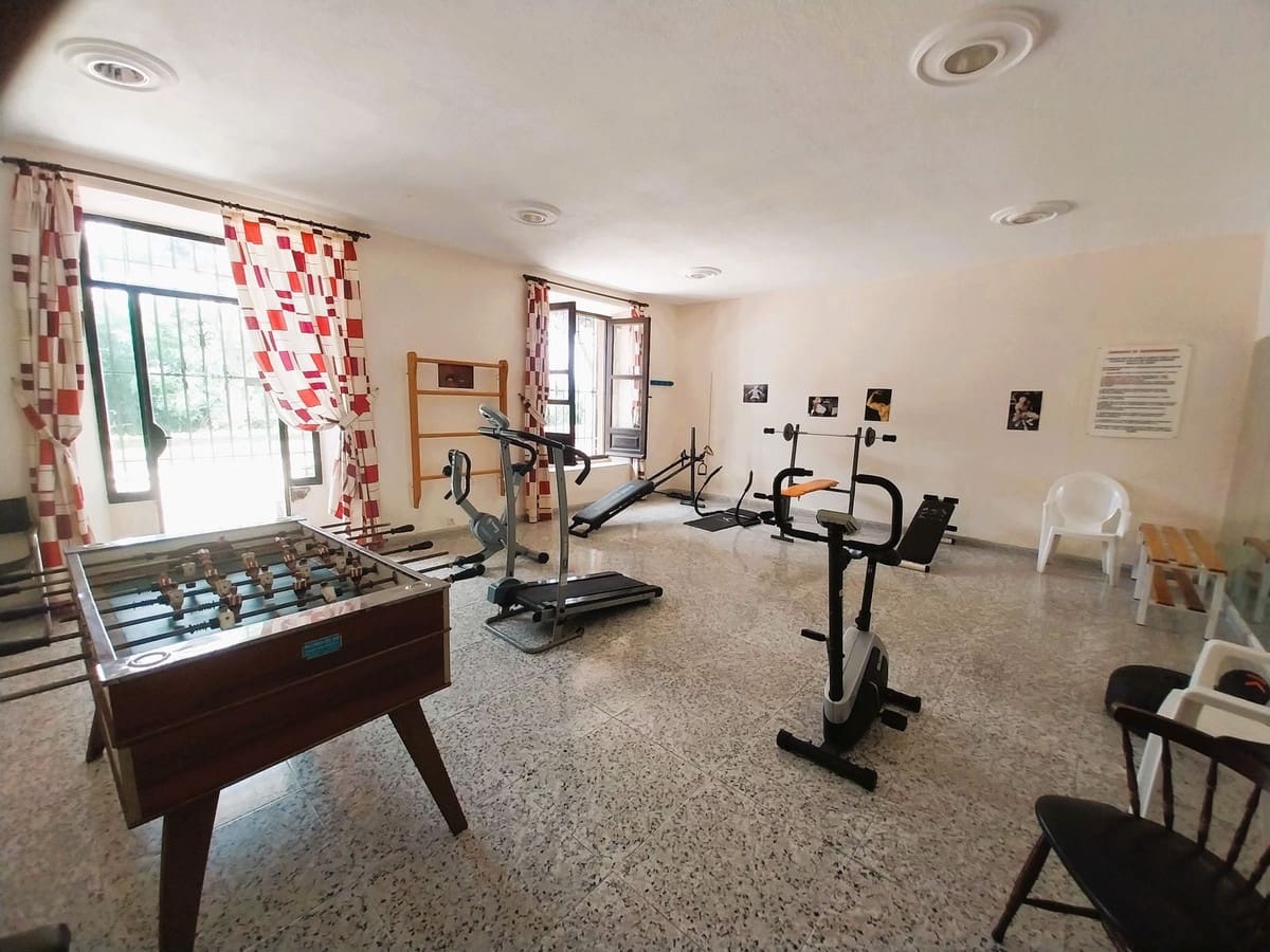 2 Zimmer Apartment zu verkaufen in Calahonda mit Pool Garage - 475.000 € (Ref: 9237709)