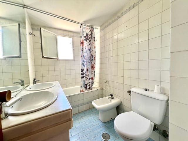 3 sovrum Lägenhet till salu i Elviria, Marbella med pool garage - 425 000 € (Ref: 9237710)