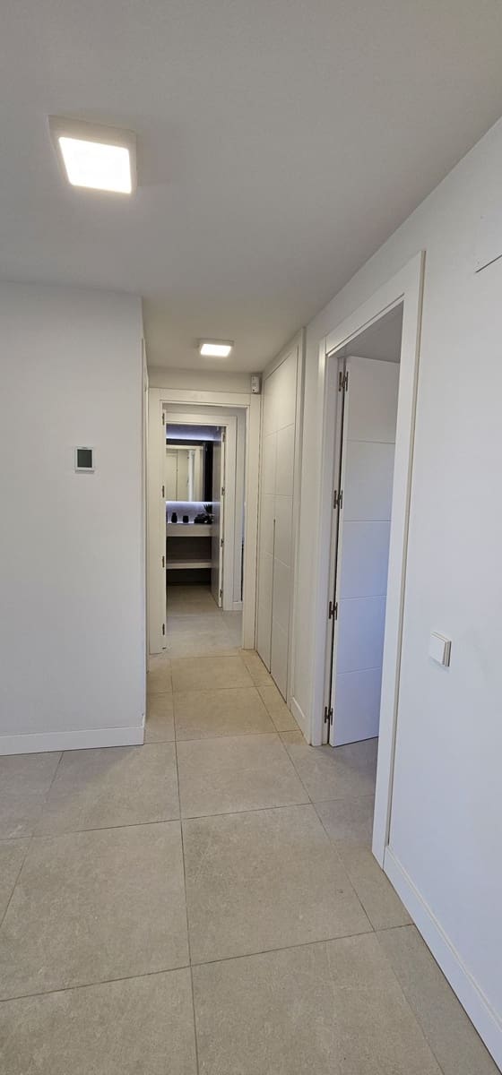 2 makuuhuone Huoneisto myytävänä paikassa Mijas Costa mukana uima-altaan 
autotalli - 545 000 € (Ref: 9237770)