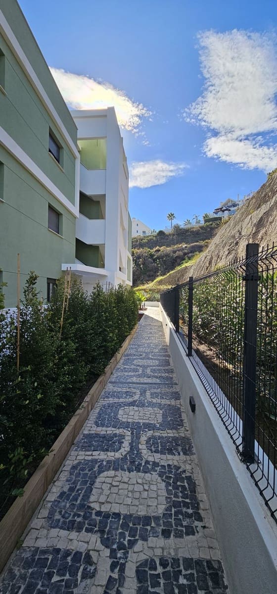 2 makuuhuone Huoneisto myytävänä paikassa Mijas Costa mukana uima-altaan 
autotalli - 545 000 € (Ref: 9237770)