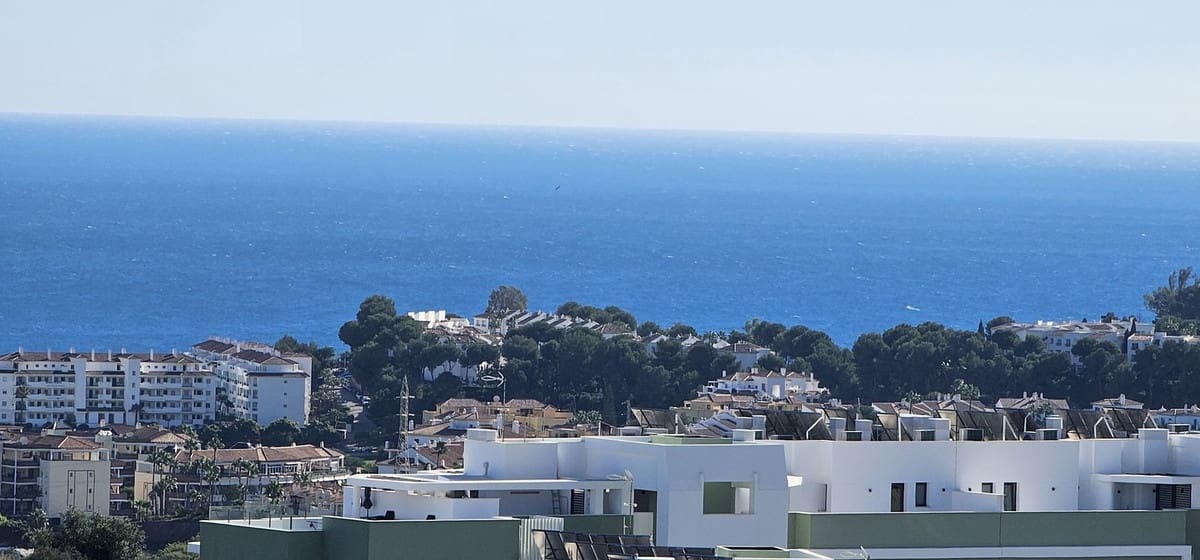 2 makuuhuone Huoneisto myytävänä paikassa Mijas Costa mukana uima-altaan 
autotalli - 545 000 € (Ref: 9237770)