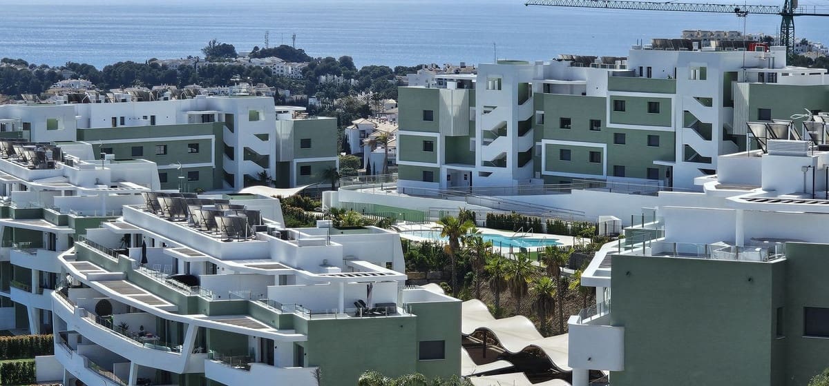 2 makuuhuone Huoneisto myytävänä paikassa Mijas Costa mukana uima-altaan 
autotalli - 545 000 € (Ref: 9237770)