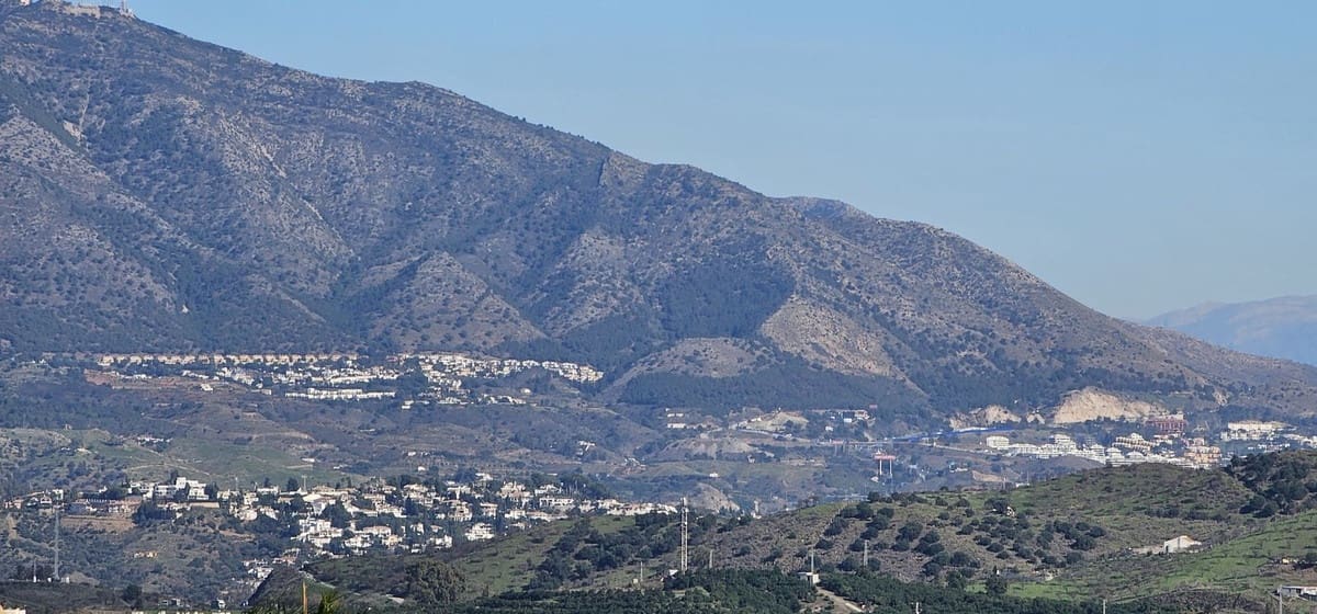 2 makuuhuone Huoneisto myytävänä paikassa Mijas Costa mukana uima-altaan 
autotalli - 545 000 € (Ref: 9237770)