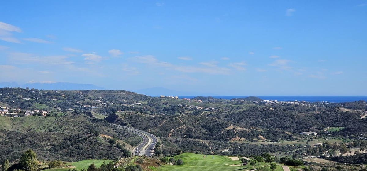 2 makuuhuone Huoneisto myytävänä paikassa Mijas Costa mukana uima-altaan 
autotalli - 545 000 € (Ref: 9237770)