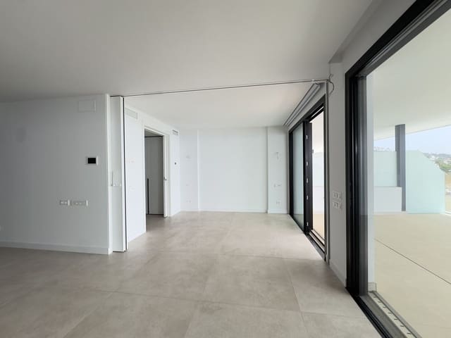 2 bedroom Apartment for sale in El Higuerón, Fuengirola with pool - € 1,100,000 (Ref: 9237775)