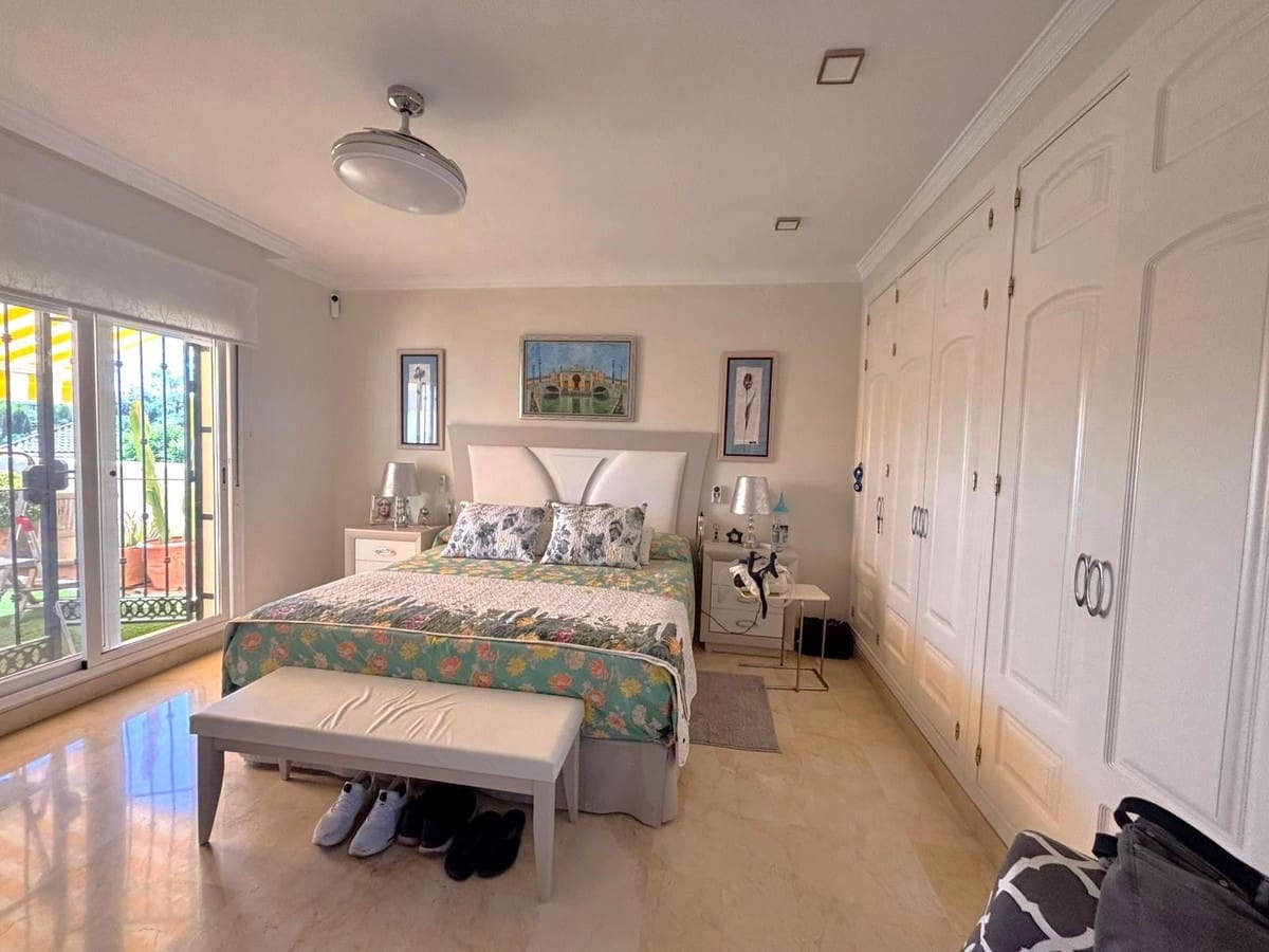 2 sovrum Lägenhet till salu i Elviria med pool garage - 499 000 € (Ref: 9239421)