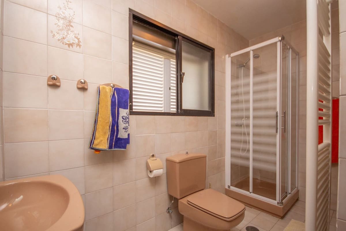 4 quarto Moradia para venda em Estepona com piscina garagem - 790 000 € (Ref: 9239422)