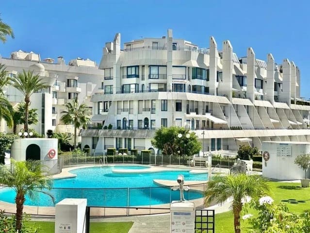 2 makuuhuone Huoneisto myytävänä paikassa Golden Mile, Marbella mukana uima-altaan - 880 000 € (Ref: 9239427)