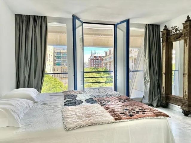 2 makuuhuone Huoneisto myytävänä paikassa Golden Mile, Marbella mukana uima-altaan - 880 000 € (Ref: 9239427)