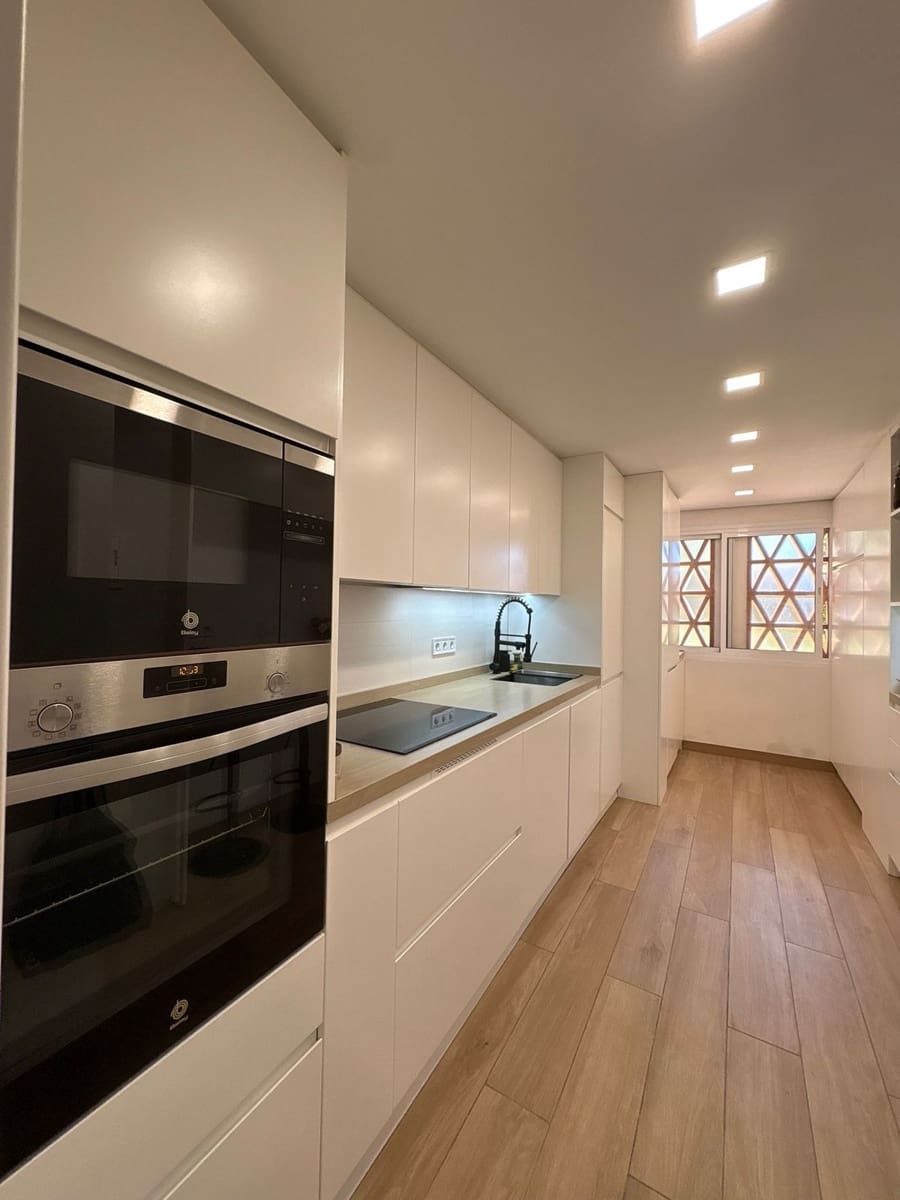 2 quarto Apartamento para venda em Estepona com piscina garagem - 425 000 € (Ref: 9239458)