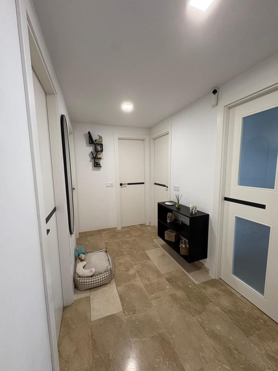 2 quarto Apartamento para venda em Estepona com piscina garagem - 425 000 € (Ref: 9239458)