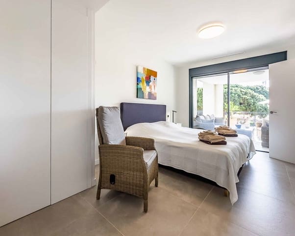 3 makuuhuone Omakotitalo myytävänä paikassa Marbella mukana uima-altaan 
autotalli - 1 495 000 € (Ref: 9239495)