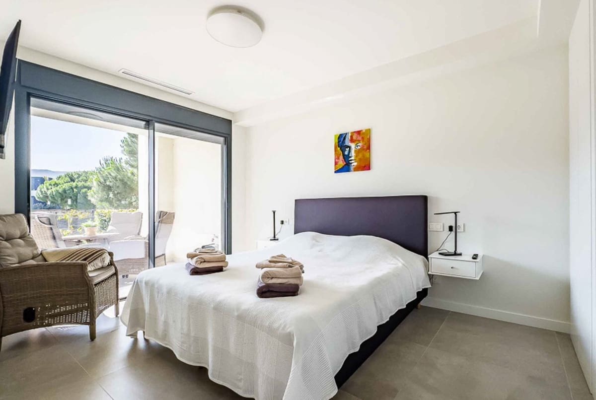 3 makuuhuone Omakotitalo myytävänä paikassa Marbella mukana uima-altaan 
autotalli - 1 495 000 € (Ref: 9239495)