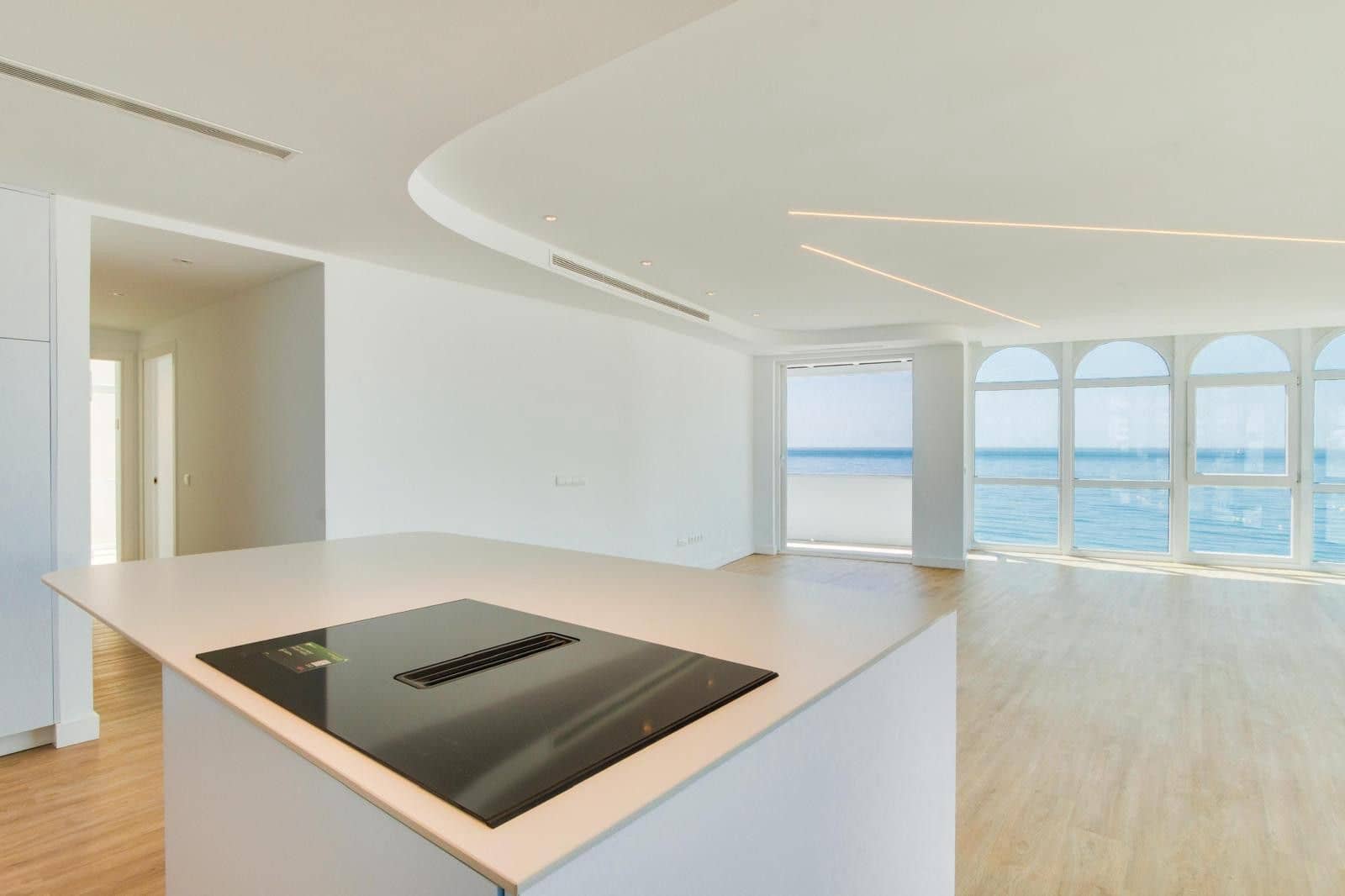 3 makuuhuone Kattohuoneisto myytävänä paikassa Estepona mukana 
autotalli - 1 250 000 € (Ref: 9239500)