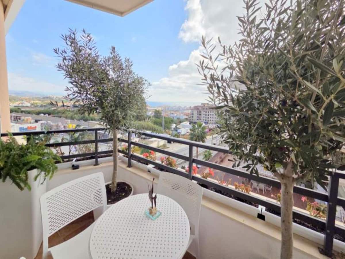 2 soverom Leilighet til salgs i San Luis de Sabinillas med svømmebasseng garasje - € 269 000 (Ref: 9246245)