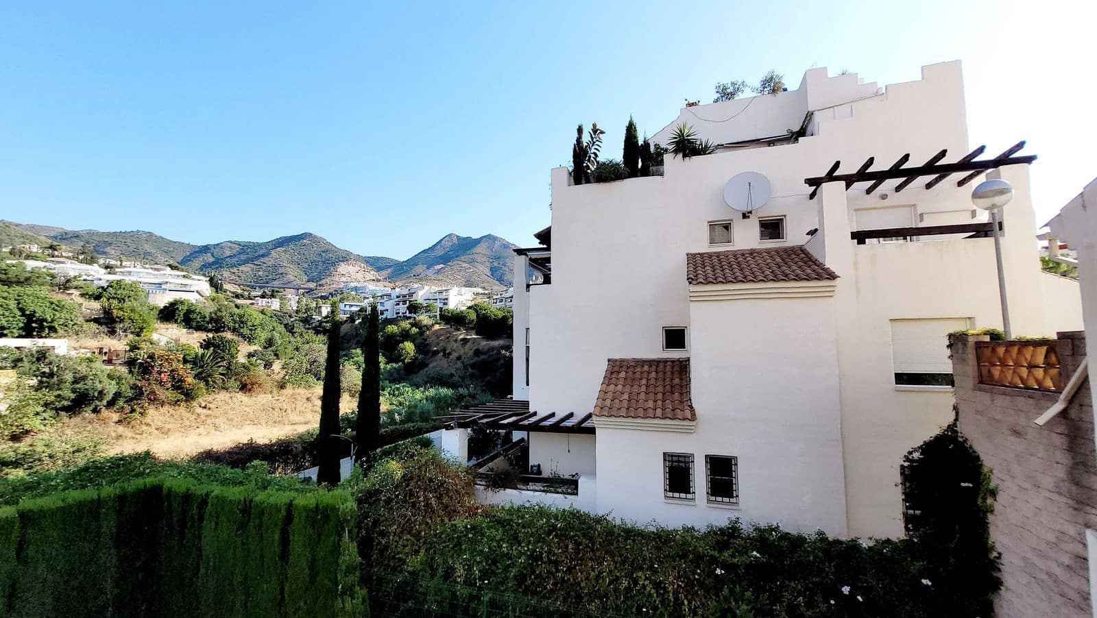 3 makuuhuone Huoneisto myytävänä paikassa Benalmadena mukana uima-altaan 
autotalli - 399 000 € (Ref: 9246250)