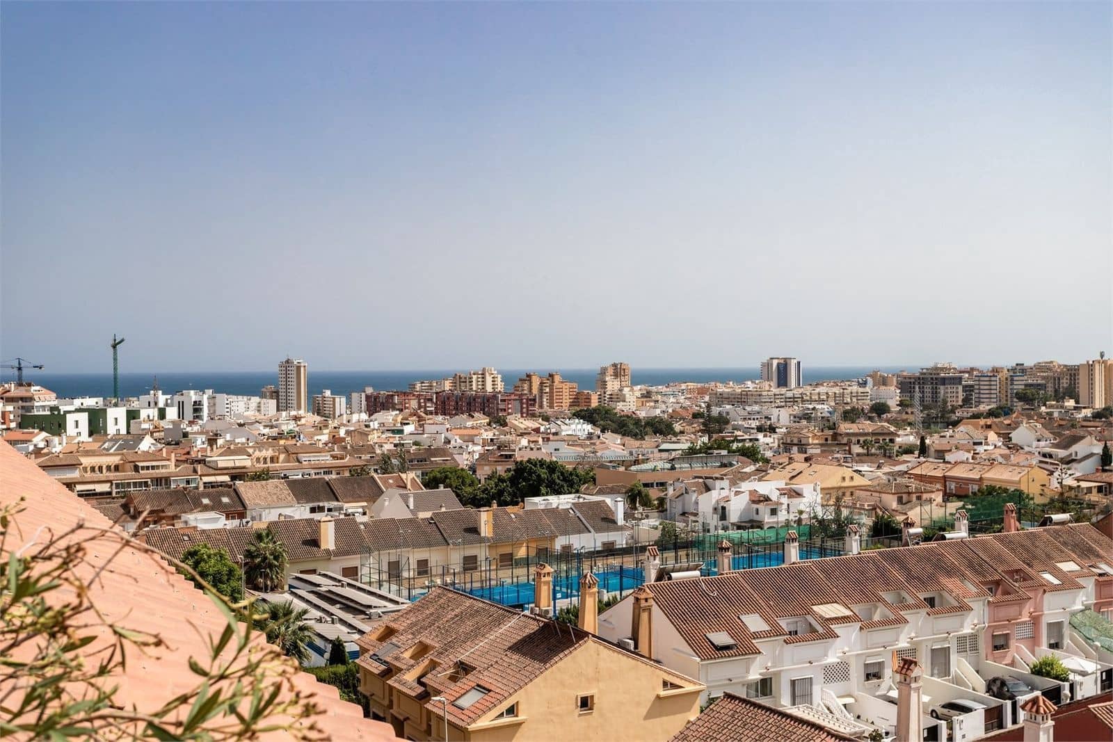 2 soveværelse Penthouse til salg i Fuengirola med swimmingpool - € 359.000 (Ref: 9246260)
