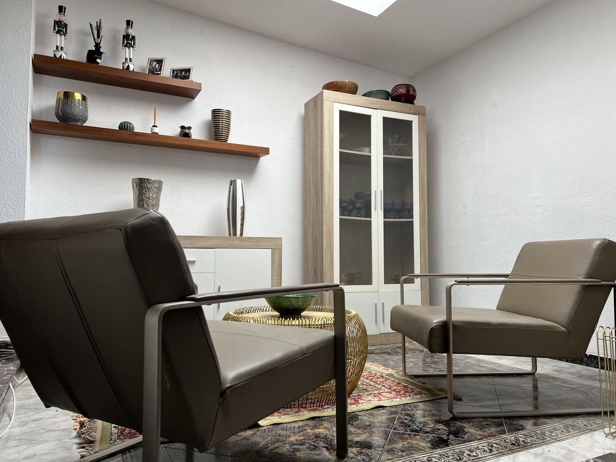 3 soveværelse Byhus til salg i Torremolinos med swimmingpool garage - € 449.000 (Ref: 9246264)