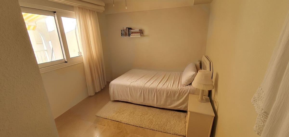 3 soverom Penthouse til salgs i Marbesa med svømmebasseng garasje - € 865 000 (Ref: 9246286)