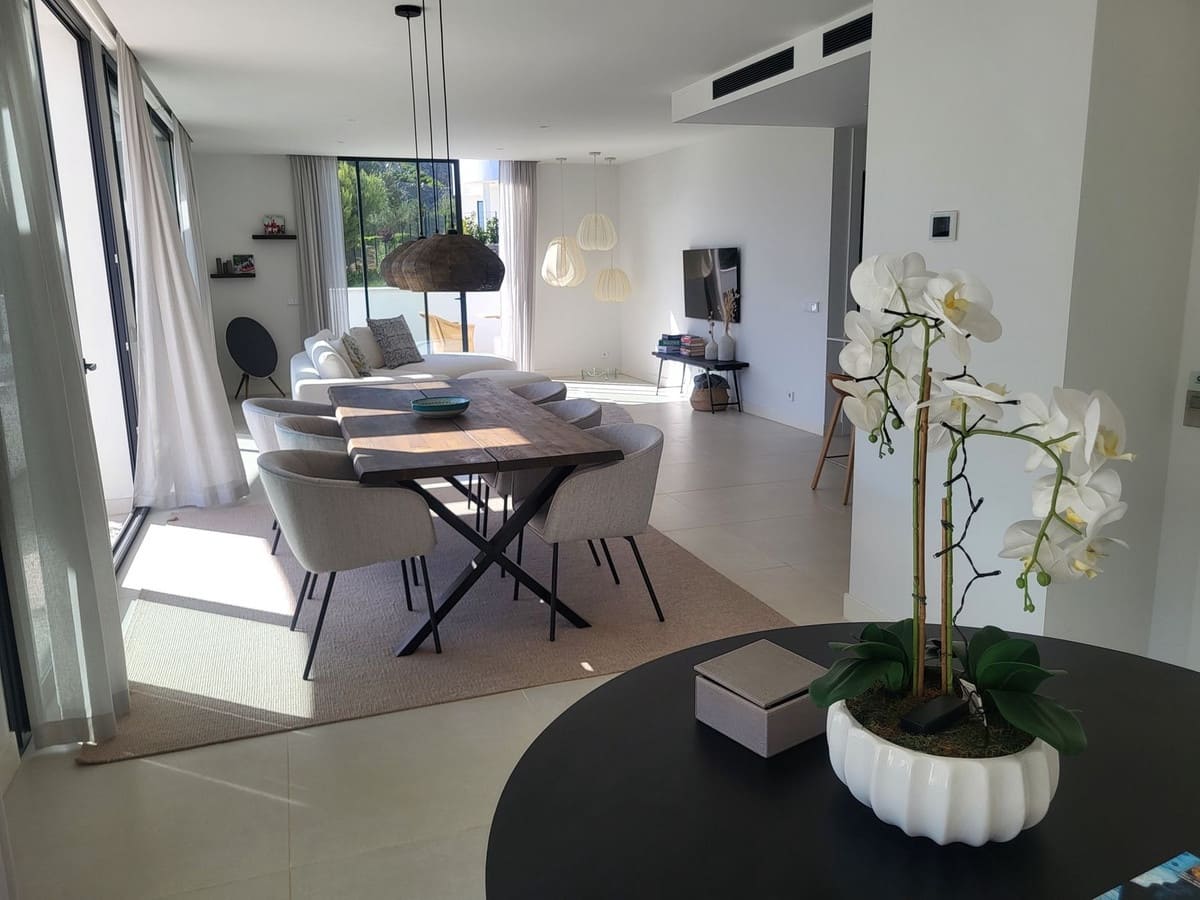 3 makuuhuone Kattohuoneisto myytävänä paikassa Fuengirola mukana uima-altaan 
autotalli - 1 195 000 € (Ref: 9267563)