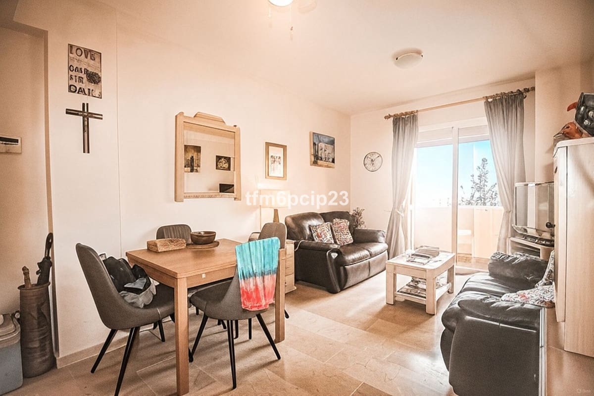 2 sypialnia Penthouse na sprzedaż w Manilva z basenem garażem - 225 000 € (Ref: 9288521)