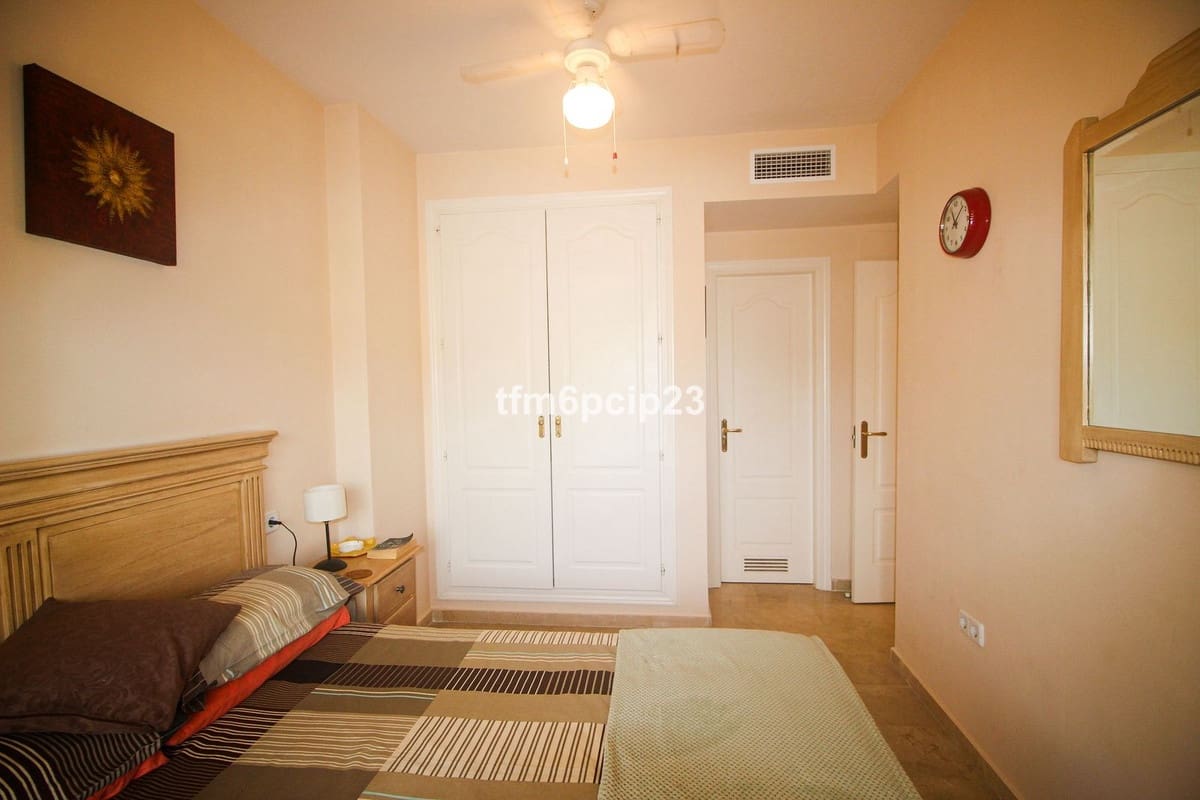 2 sypialnia Penthouse na sprzedaż w Manilva z basenem garażem - 225 000 € (Ref: 9288521)