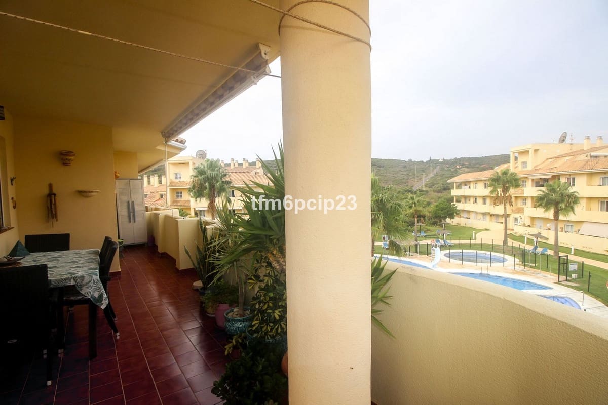 2 sypialnia Penthouse na sprzedaż w Manilva z basenem garażem - 225 000 € (Ref: 9288521)