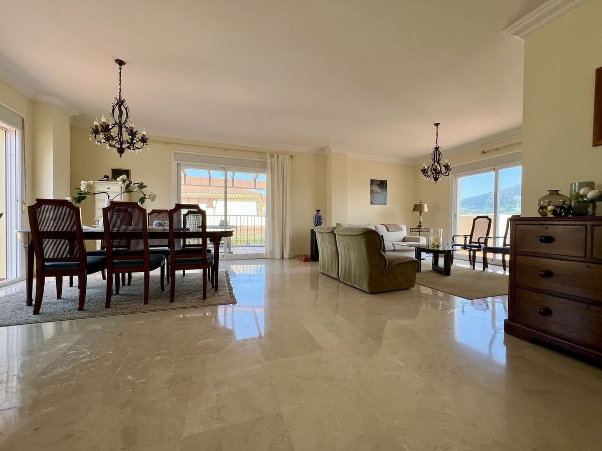 3 quarto Penthouse para venda em La Cala Hills com piscina garagem - 529 000 € (Ref: 9289300)