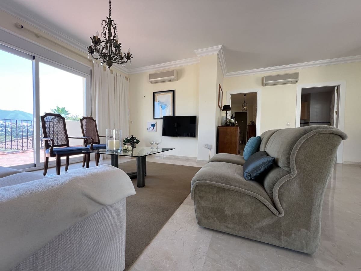 3 quarto Penthouse para venda em La Cala Hills com piscina garagem - 529 000 € (Ref: 9289300)