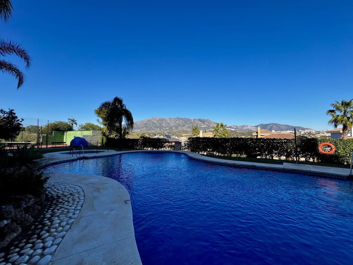 3 quarto Penthouse para venda em La Cala Hills com piscina garagem - 529 000 € (Ref: 9289300)