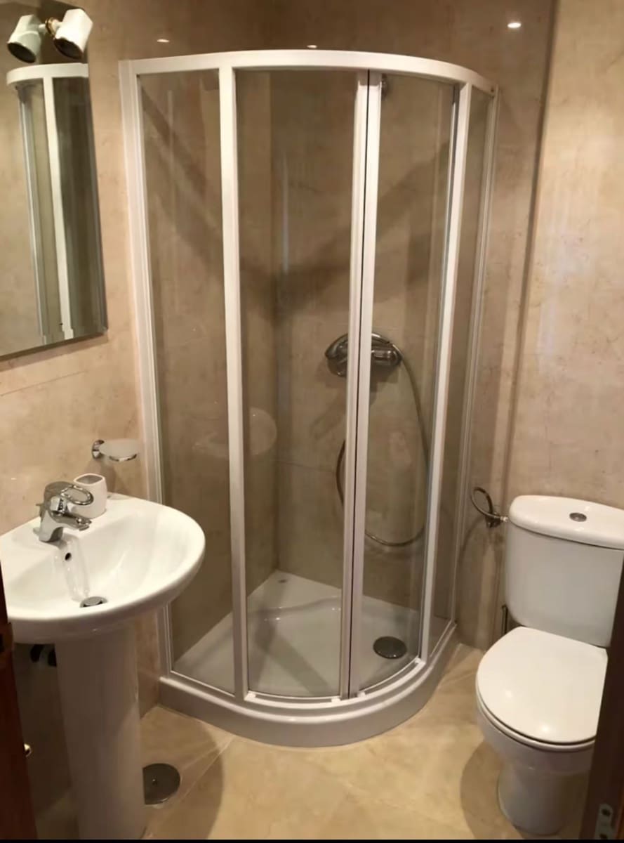 2 soveværelse Lejlighed til salg i La Cala Hills med swimmingpool garage - € 345.000 (Ref: 9289452)