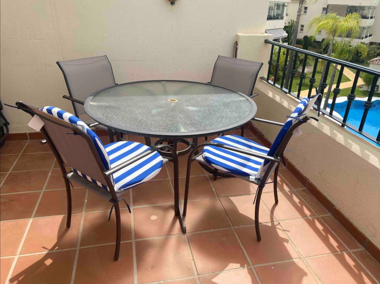 2 soveværelse Lejlighed til salg i La Cala Hills med swimmingpool garage - € 345.000 (Ref: 9289452)