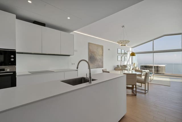 3 sovrum Lägenhet till salu i Fuengirola med pool garage - 1 249 000 € (Ref: 9289456)