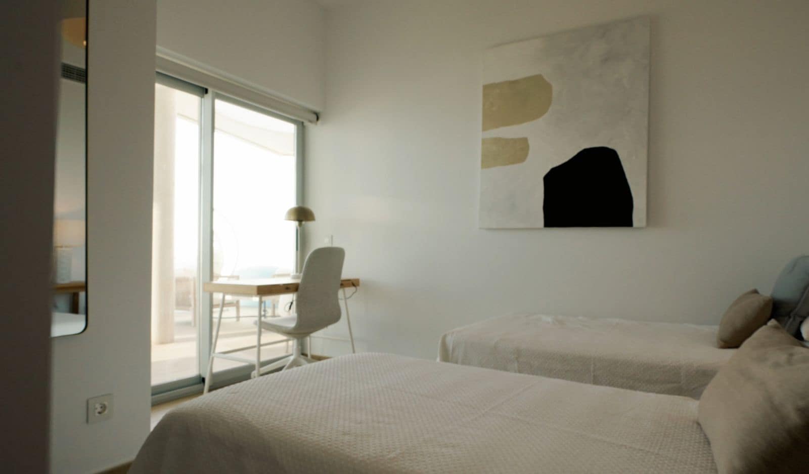 3 bedroom Apartment for sale in Fuengirola with pool garage - € 1,249,000 (Ref: 9289456)