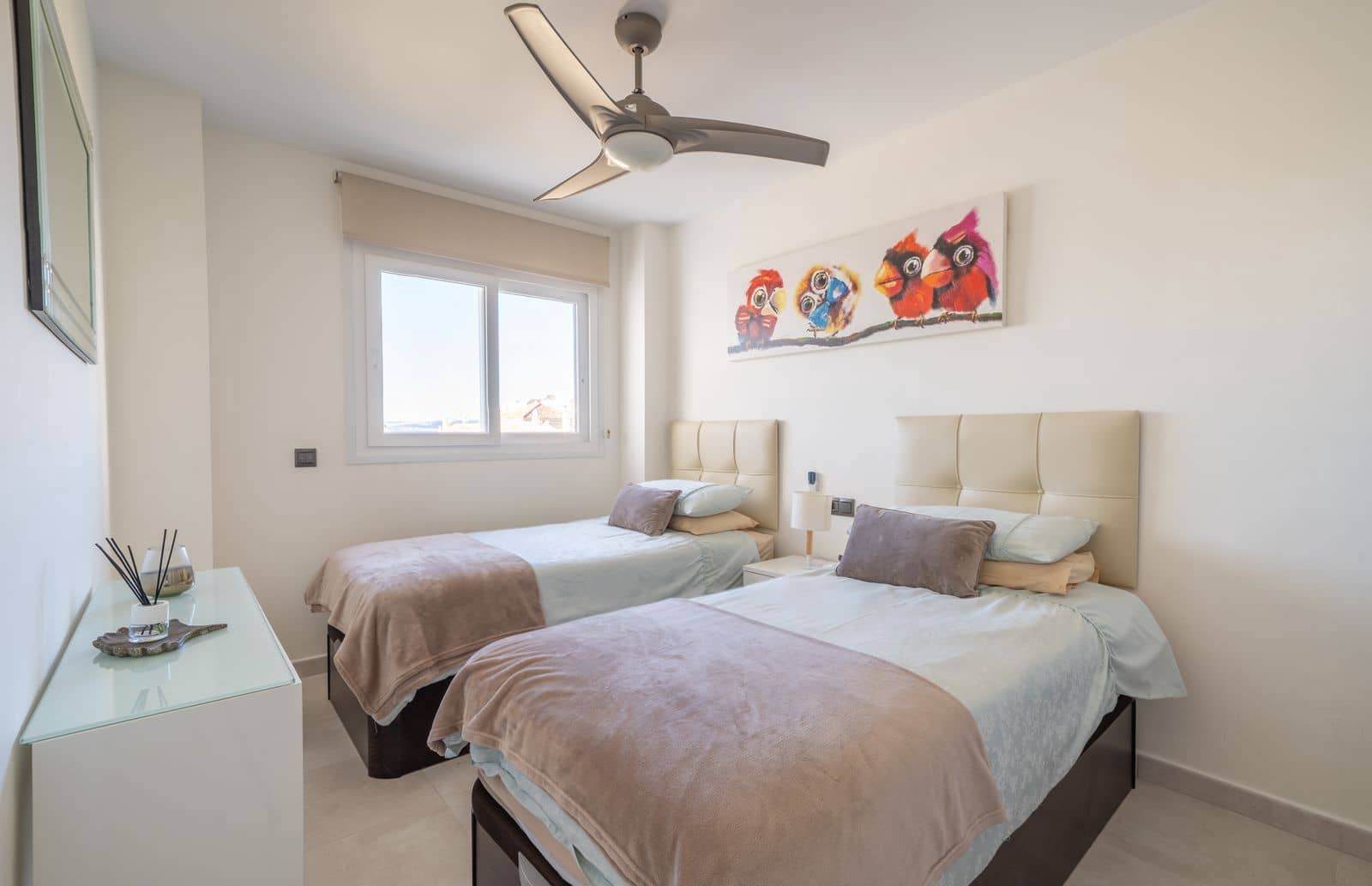 2 soveværelse Penthouse til salg i Estepona med swimmingpool garage - € 575.000 (Ref: 9289495)