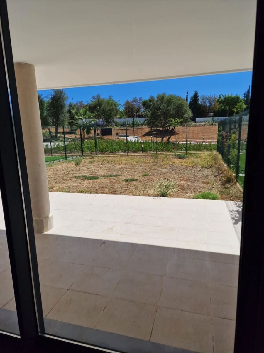 2 bedroom Apartment for sale in Cancelada with pool garage - € 439,000 (Ref: 9289628)