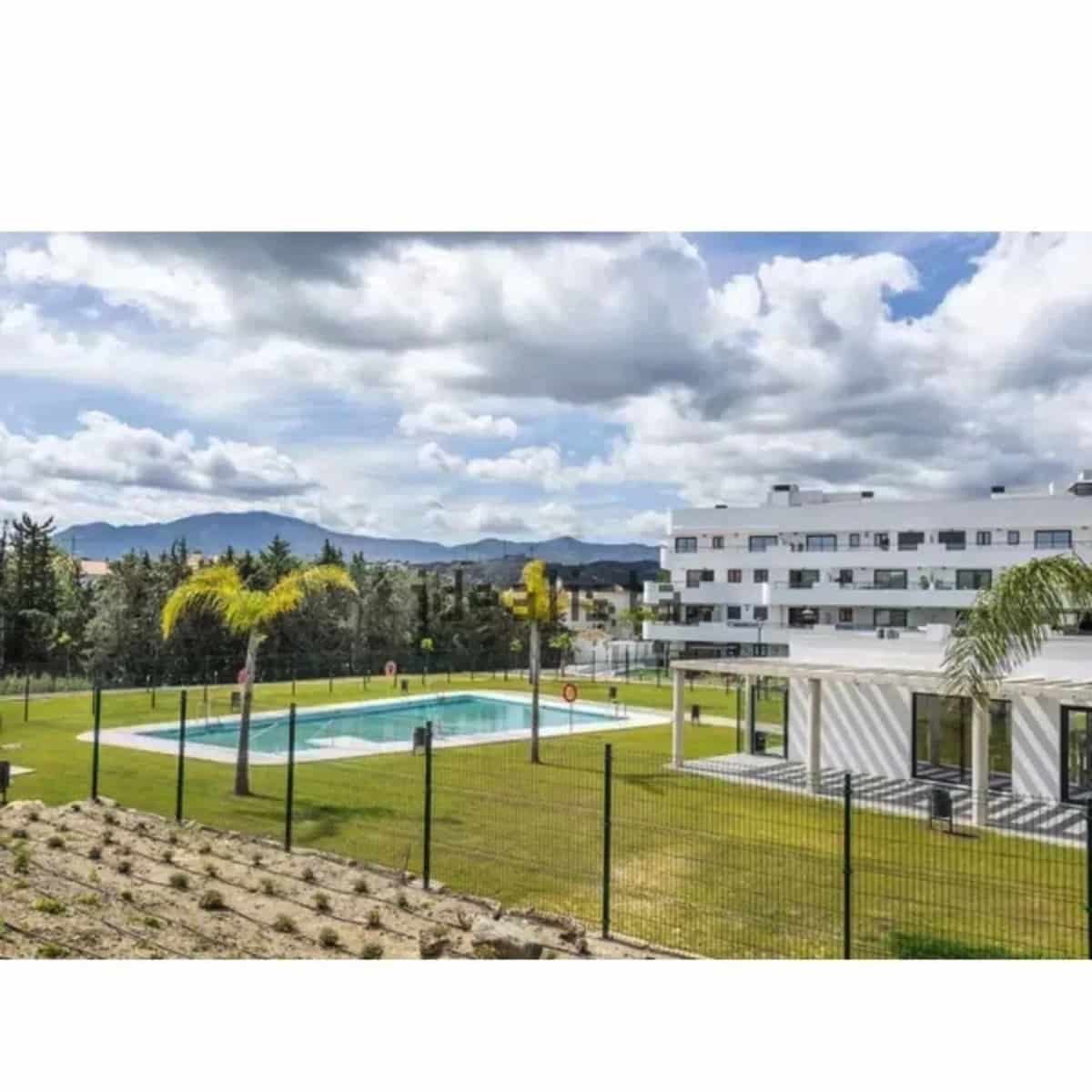 2 bedroom Apartment for sale in Cancelada with pool garage - € 439,000 (Ref: 9289628)