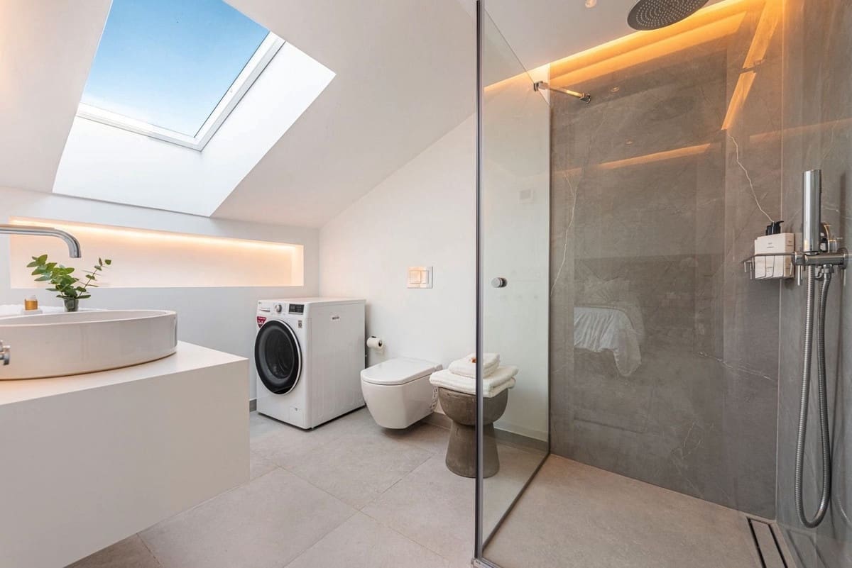 3 quarto Penthouse para venda em Marbella com piscina garagem - 1 030 000 € (Ref: 9290025)