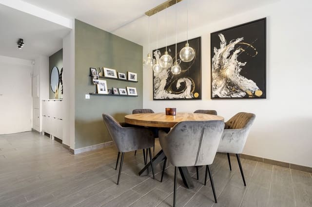 2 makuuhuone Huoneisto myytävänä paikassa La Cala de Mijas, Mijas mukana uima-altaan 
autotalli - 390 000 € (Ref: 9290027)