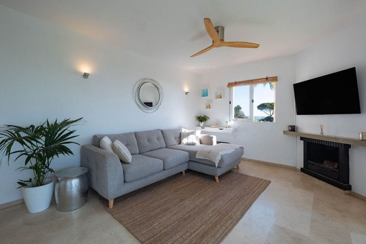 2 Zimmer Apartment zu verkaufen in Torrenueva mit Pool Garage - 339.000 € (Ref: 9290035)