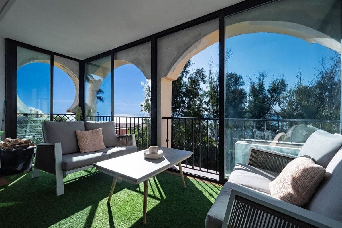 2 Zimmer Apartment zu verkaufen in Torrenueva mit Pool Garage - 339.000 € (Ref: 9290035)