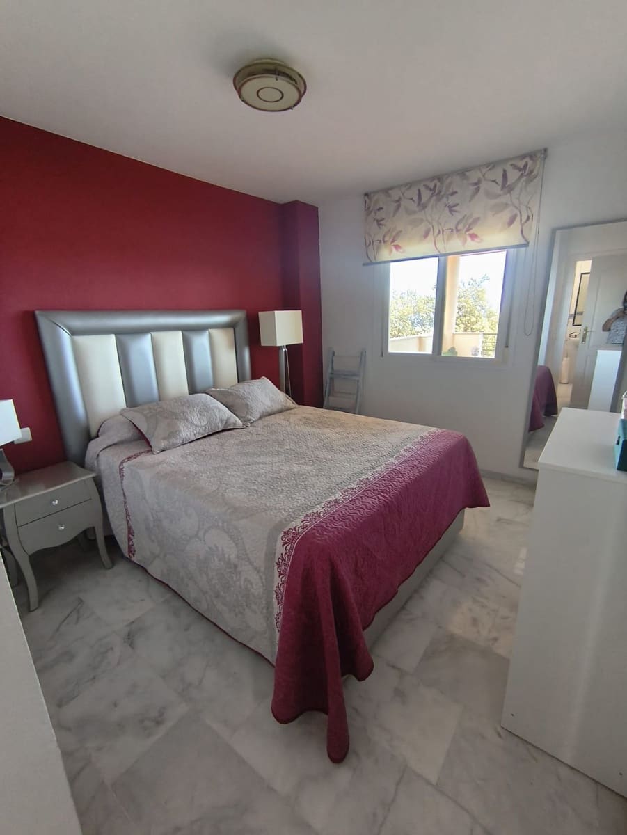 3 soverom Leilighet til salgs i Casares med svømmebasseng garasje - € 320 000 (Ref: 9290924)