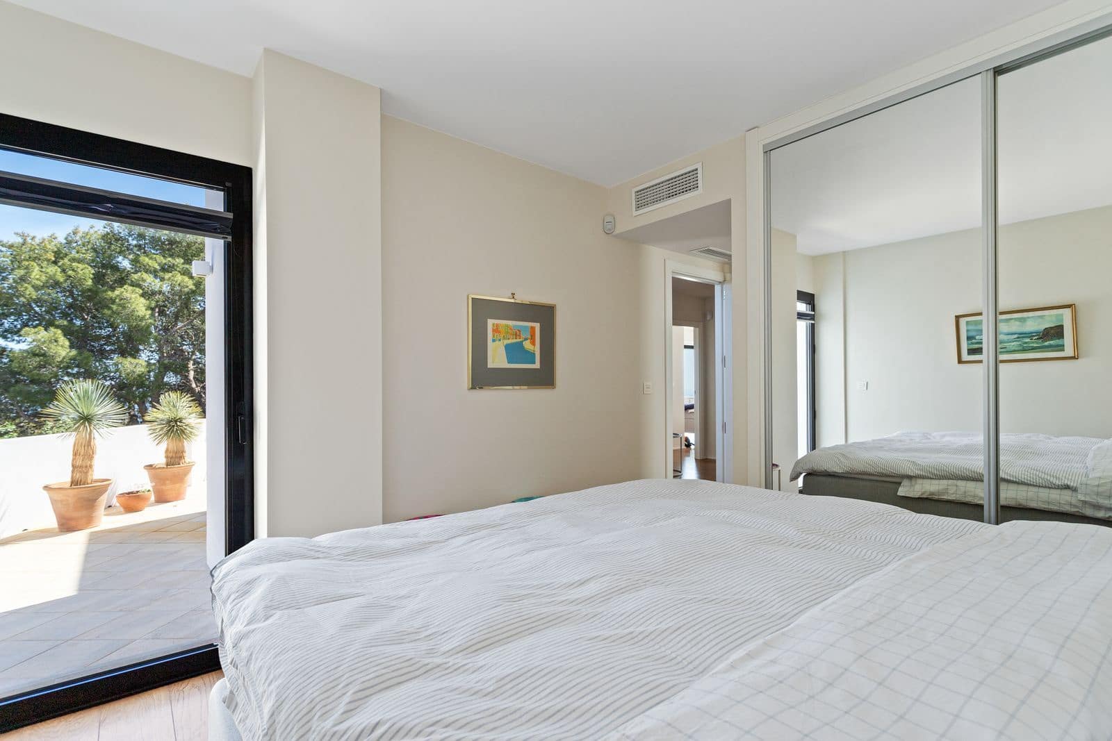 3 bedroom Villa for sale in Mijas with pool garage - € 1,445,000 (Ref: 9290925)