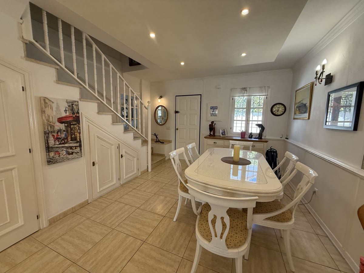 2 sypialnia Dom blizniak na sprzedaż w Benamara z basenem garażem - 450 000 € (Ref: 9290930)