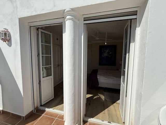 2 soverom Kjedet enebolig til salgs i Benamara, Estepona med svømmebasseng garasje - € 450 000 (Ref: 9290930)