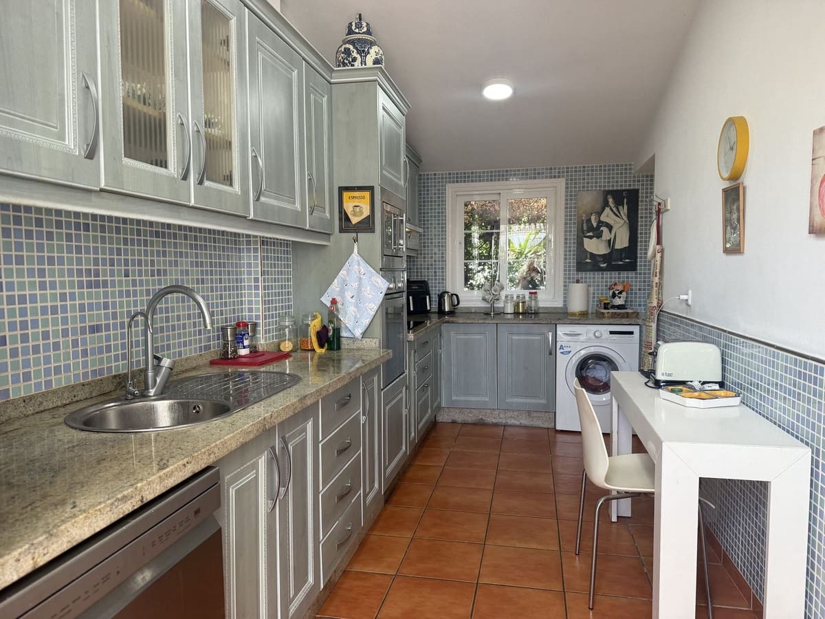 2 sypialnia Dom blizniak na sprzedaż w Benamara z basenem garażem - 450 000 € (Ref: 9290930)