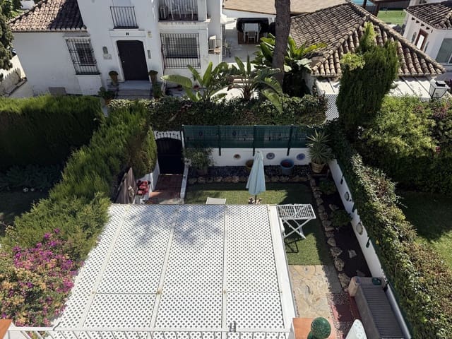 2 soverom Kjedet enebolig til salgs i Benamara, Estepona med svømmebasseng garasje - € 450 000 (Ref: 9290930)