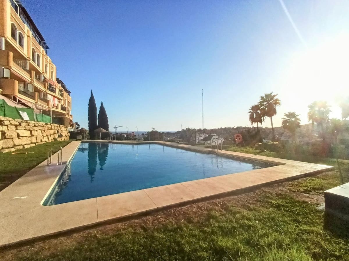 2 quarto Apartamento para venda em Riviera del Sol com piscina garagem - 298 000 € (Ref: 9290931)