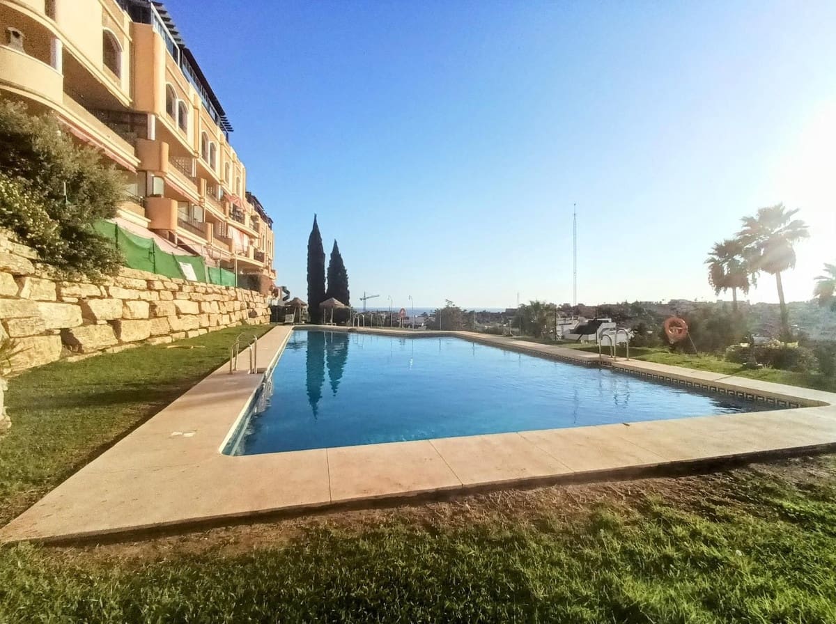 2 quarto Apartamento para venda em Riviera del Sol com piscina garagem - 298 000 € (Ref: 9290931)